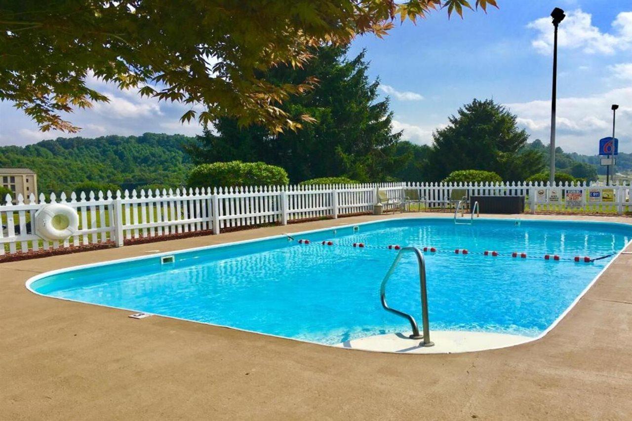 Motel 6-Hillsville, Va Buitenkant foto