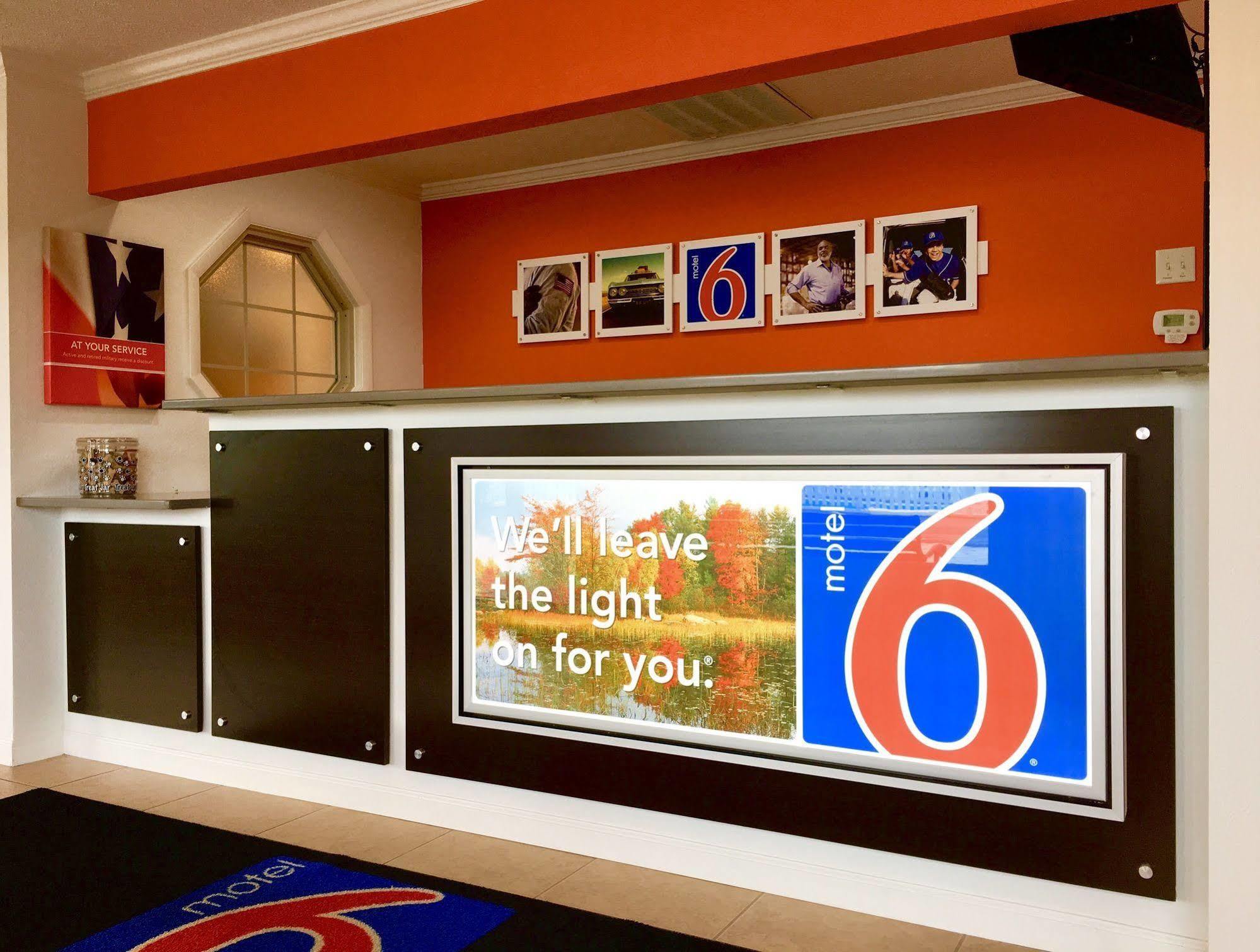 Motel 6-Hillsville, Va Buitenkant foto